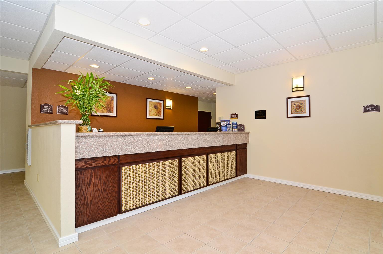 Best Western Plus Springfield Airport Inn Interior foto
