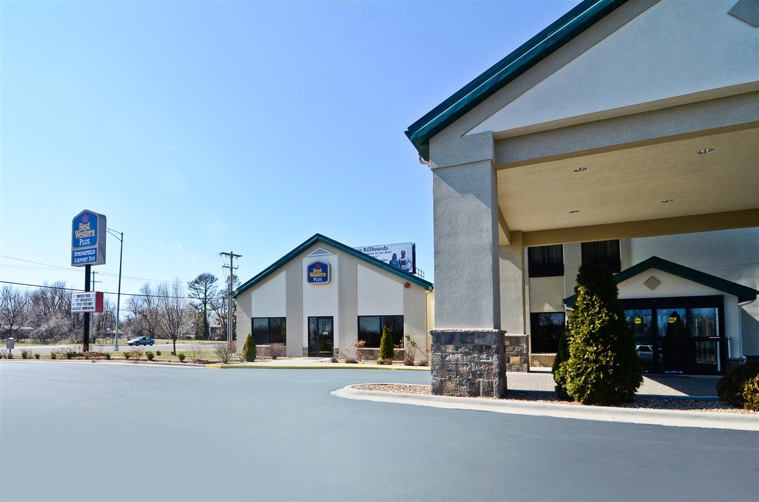 Best Western Plus Springfield Airport Inn Exterior foto