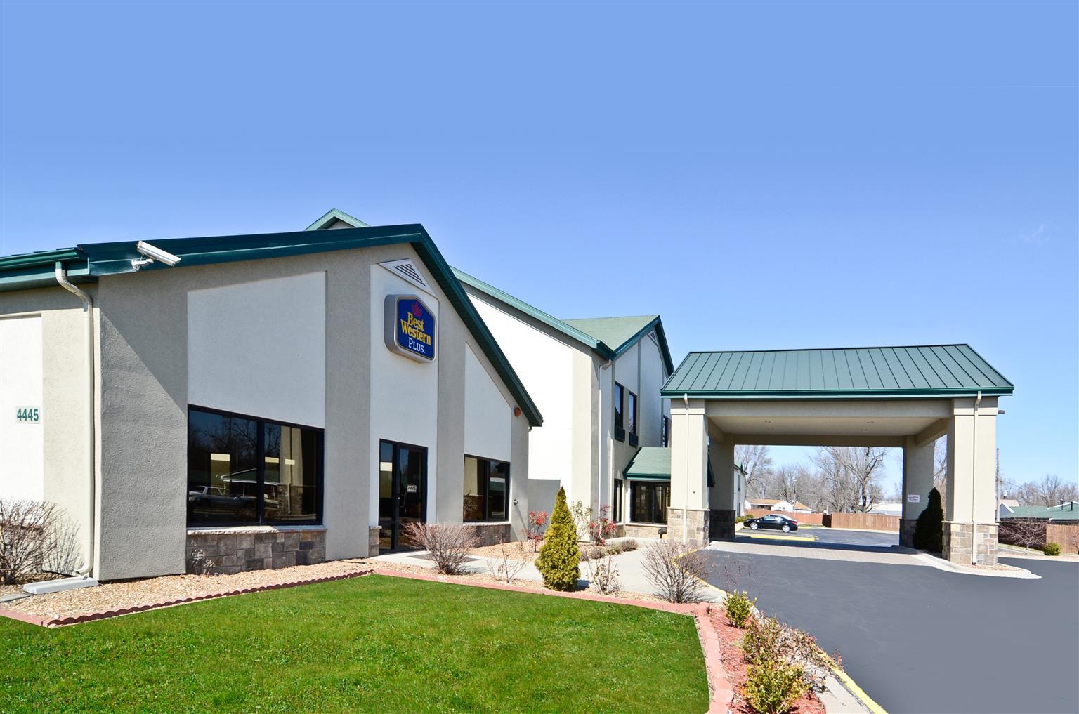 Best Western Plus Springfield Airport Inn Exterior foto