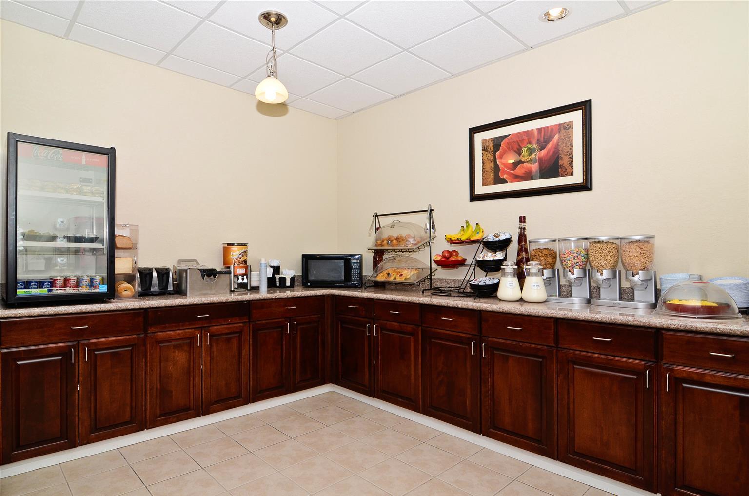 Best Western Plus Springfield Airport Inn Restaurante foto