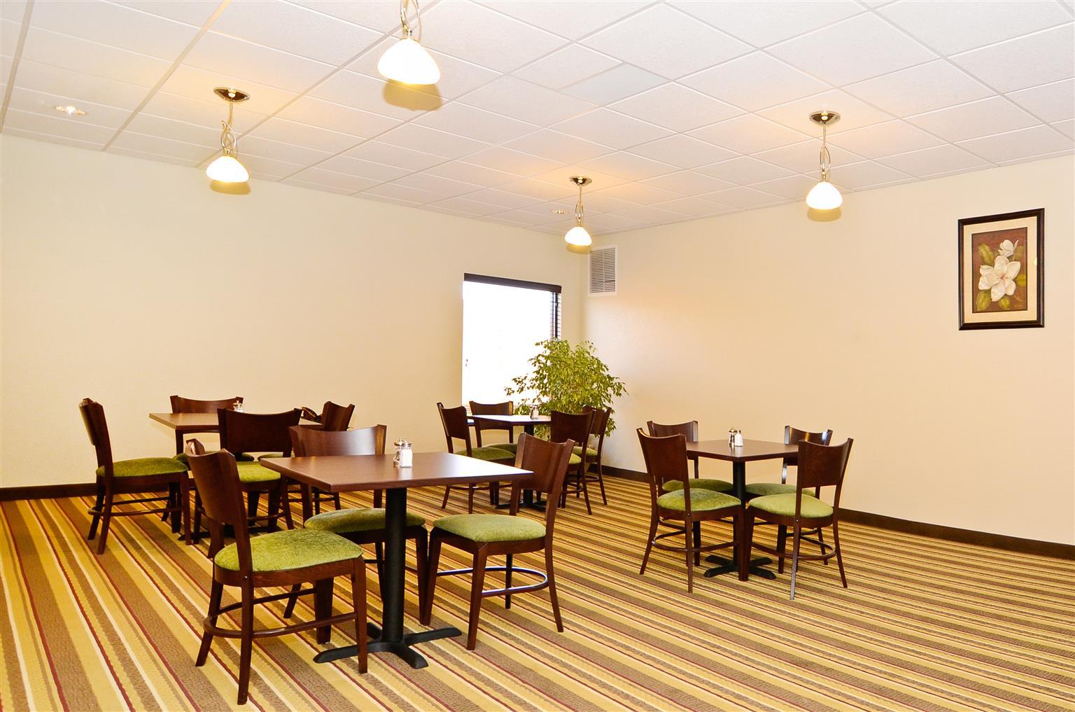 Best Western Plus Springfield Airport Inn Facilidades foto